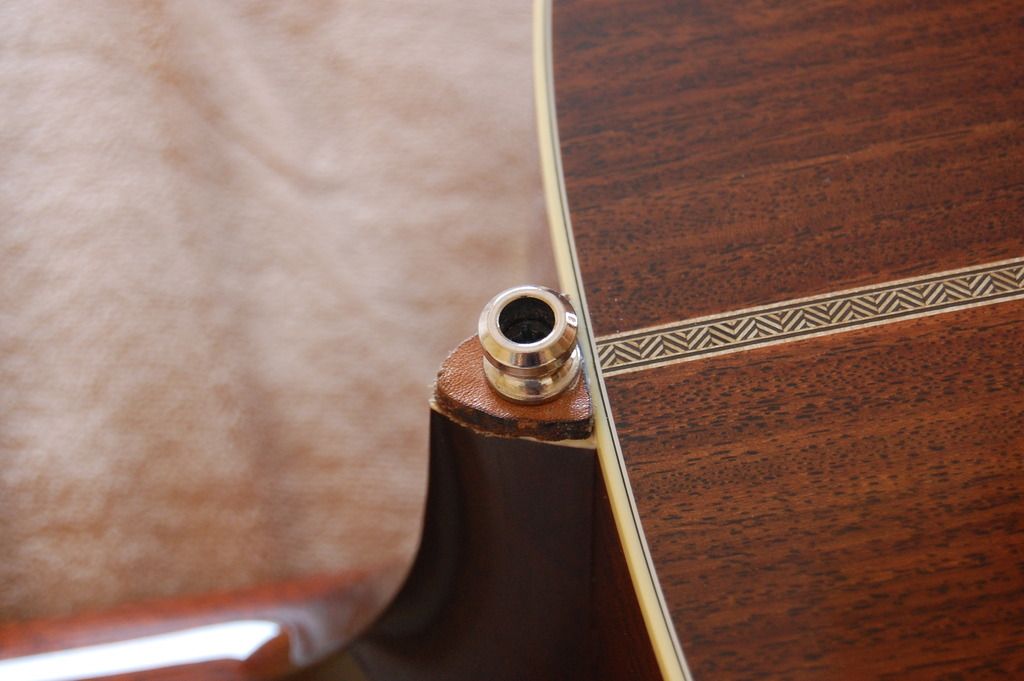 gibson j45 strap button