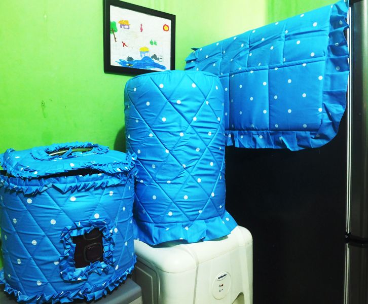 dotie%20biru.jpg