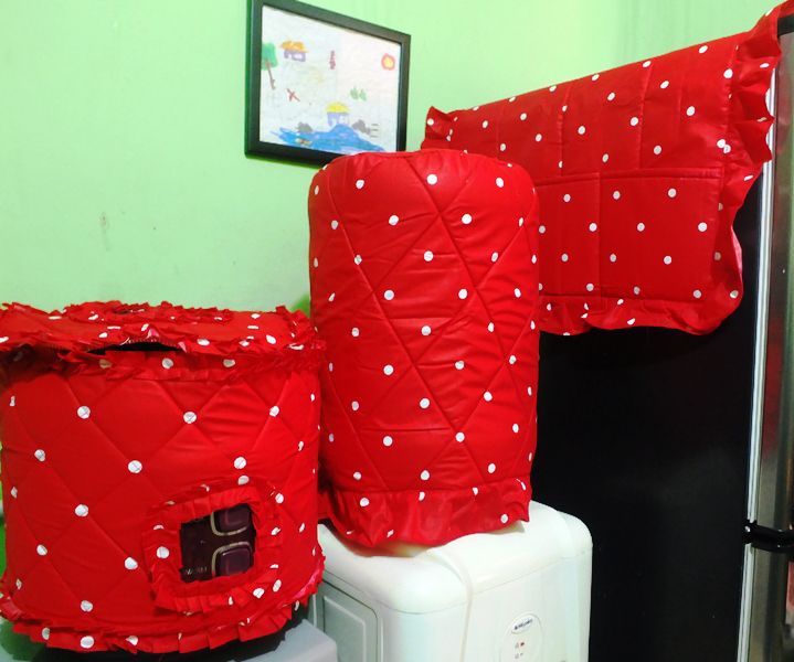 dotie%20merah.jpg