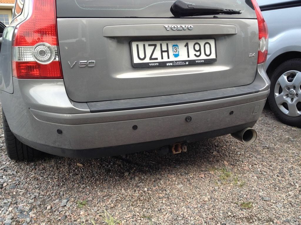 http://i1071.photobucket.com/albums/u506/fredrikbjork/Volvo%20V50/2f579e51.jpg