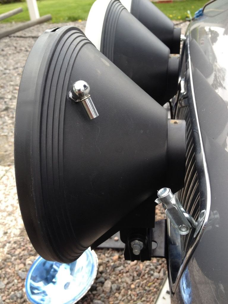 http://i1071.photobucket.com/albums/u506/fredrikbjork/Volvo%20V50/7747c24e.jpg