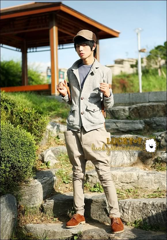 [Resim: 0908YH_T_mmm_10-Kopya2.jpg]