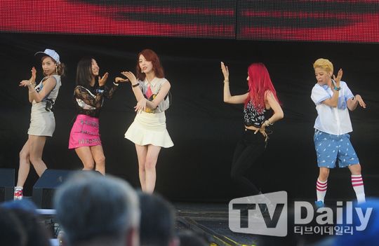  photo 8ofDNwF_zpse6386337.jpg