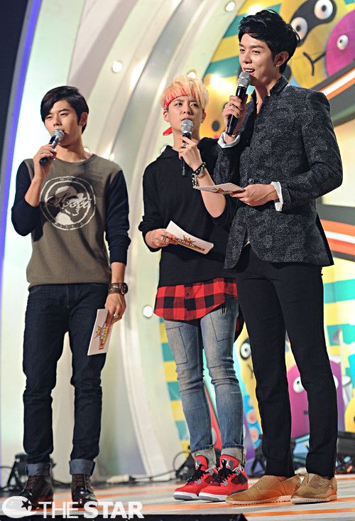  photo 9tYLHGK_zpscc4525e4.jpg