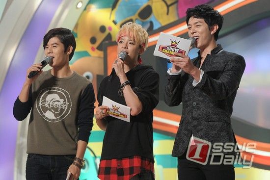  photo X3DEcyq_zpsdee6810f.jpg