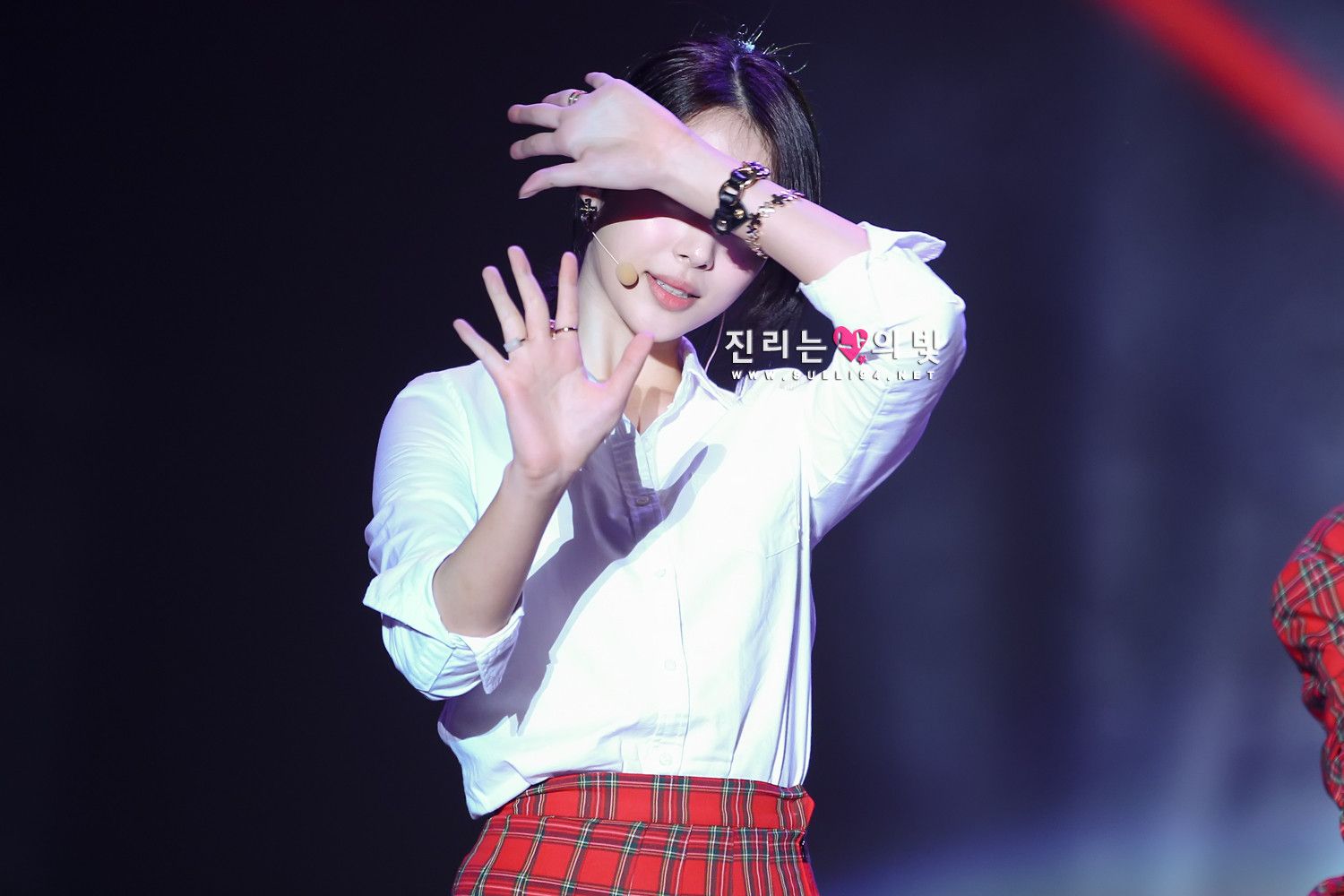 photo Oijo2AD_zpseaecc58c.jpg