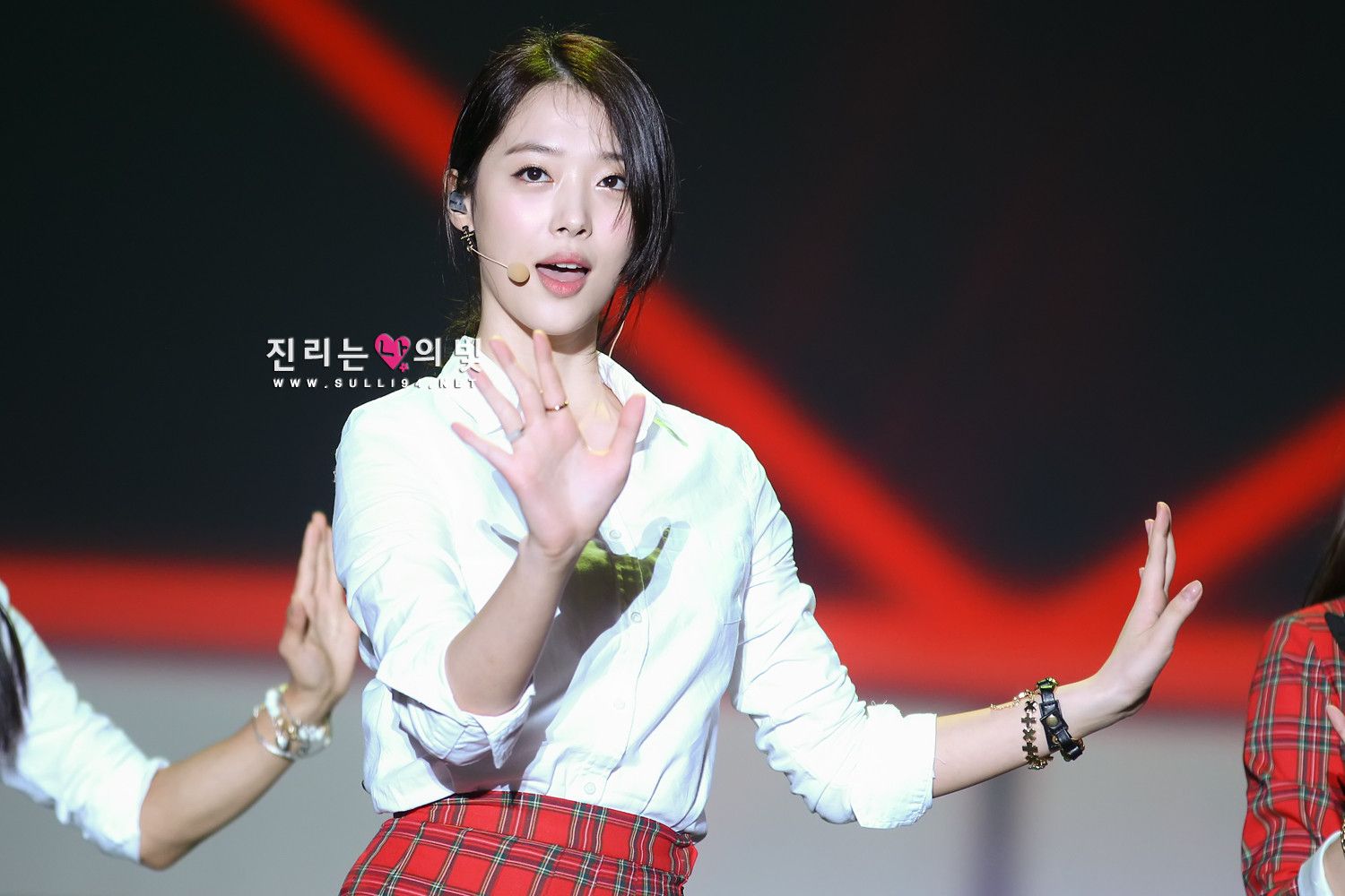 photo V5CR1N4_zps3ece1c00.jpg