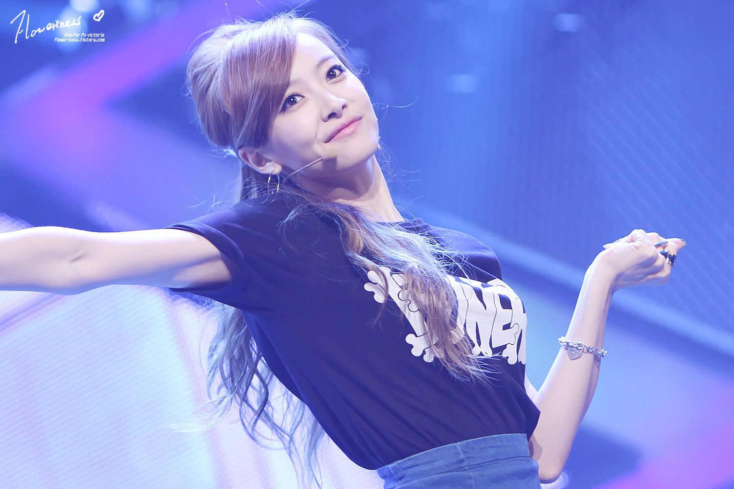 photo P76VWjQ_zps3c15e9e6.jpg