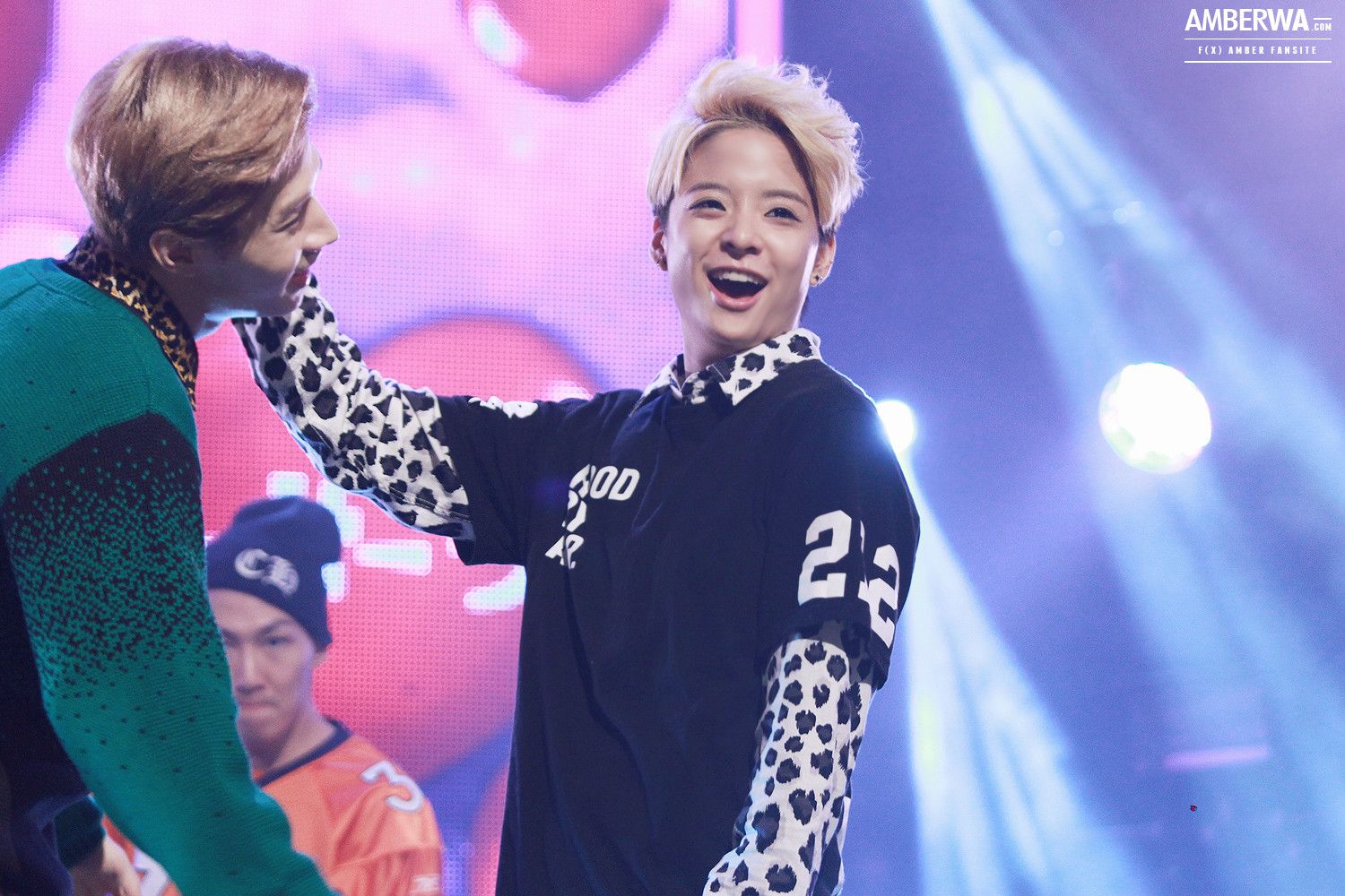 photo lQRT5CE_zps39f74e9f.jpg