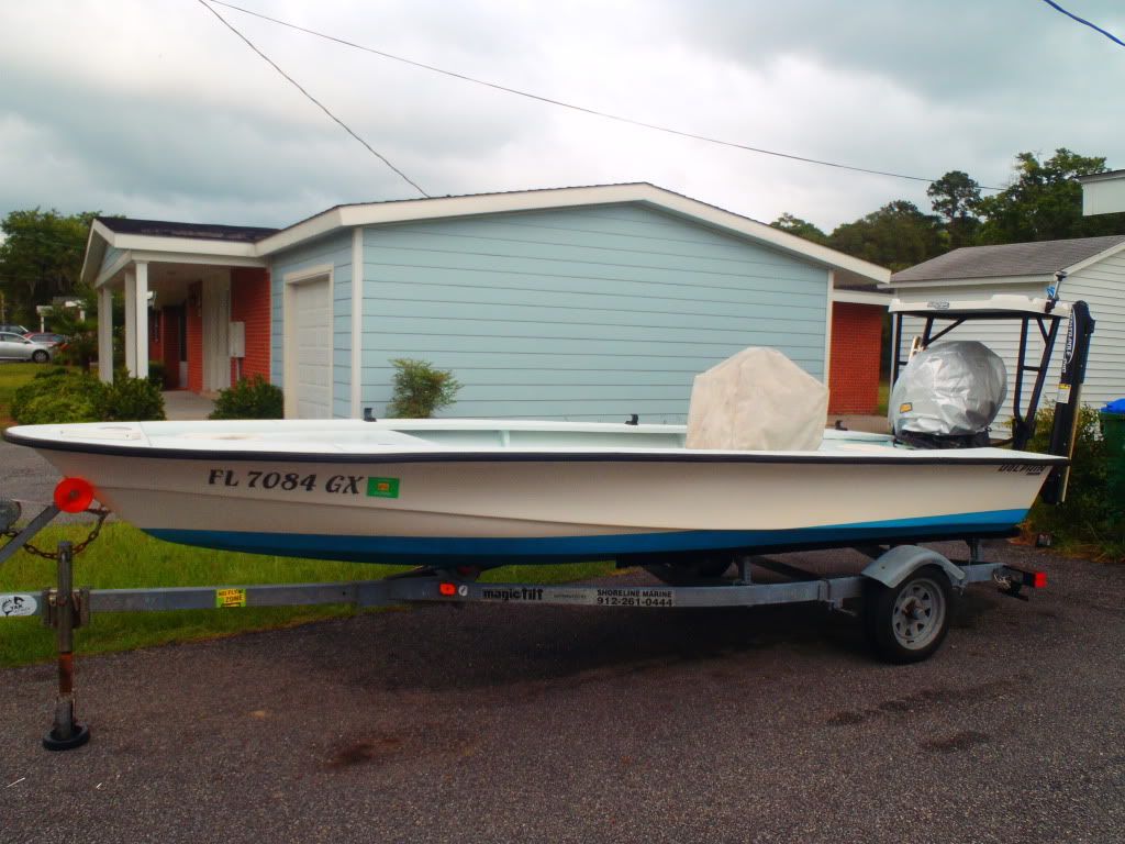 SOLD/EXPIRED 1990 Dolphin Super Skiff Dedicated To The Smallest Of