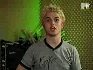 tumblr_lvuxe4HPkj1r271klo1_250-1.gif