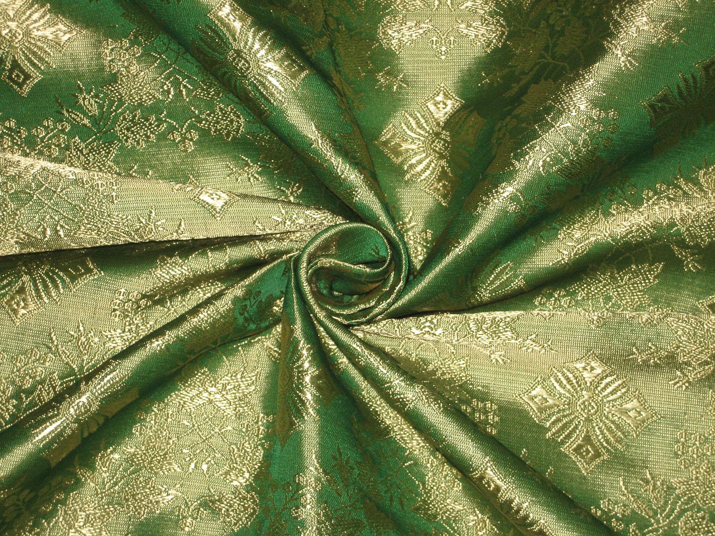 SILK BROCADE FABRIC Emerald Green & Gold colour 44" Vestment design